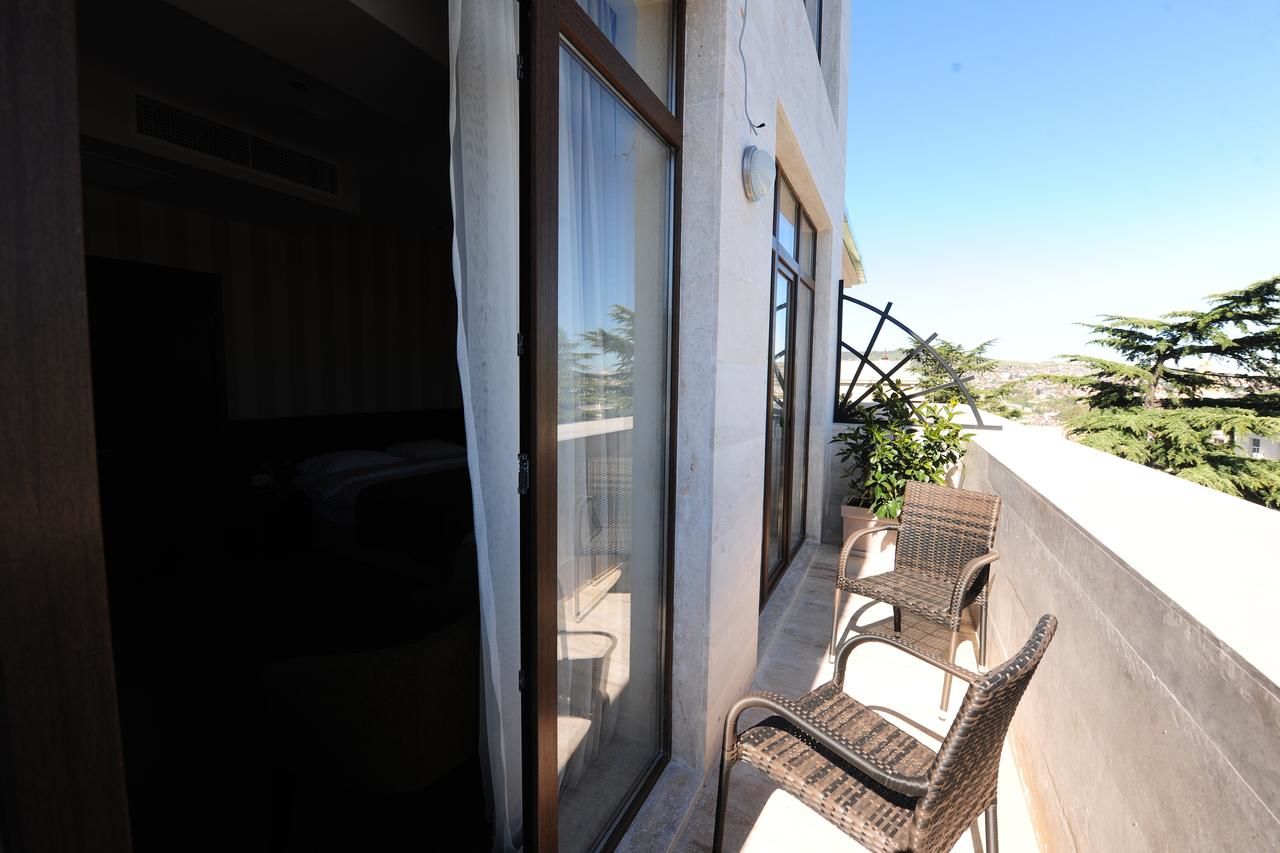 Отель Citrus Hotel Тбилиси-47
