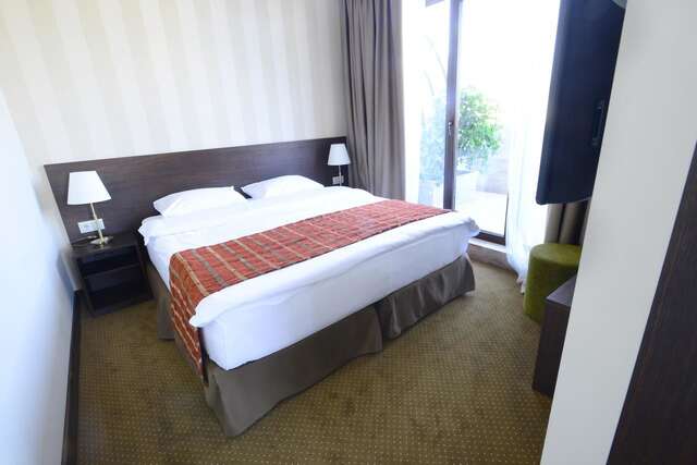 Отель Citrus Hotel Тбилиси-33