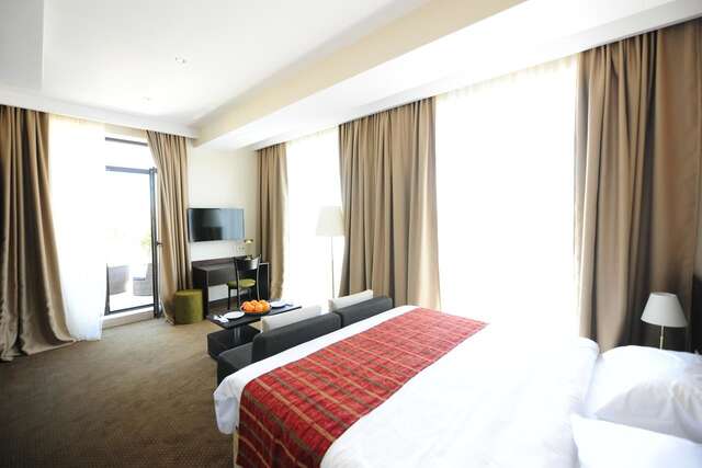 Отель Citrus Hotel Тбилиси-44